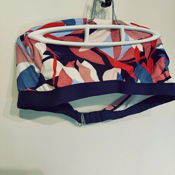 Kona Sol Bikini and Top in red blue and black fabric, lined, hi-cut thigh, Sz L - Picture 3 of 5